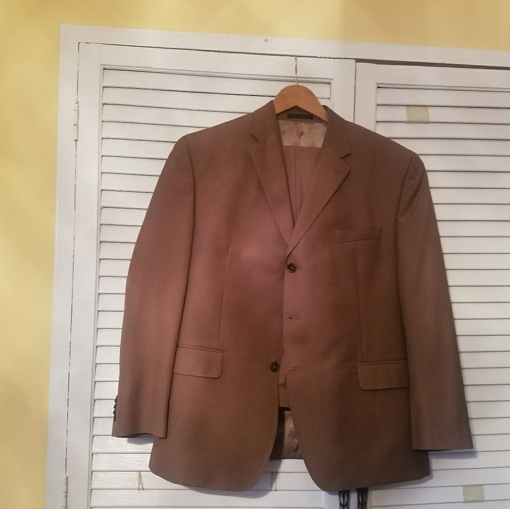 Men's suit